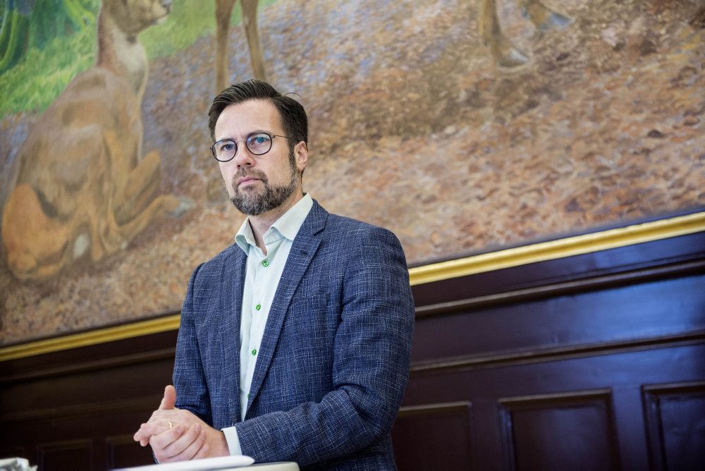 Odense-borgmester Peter Rahbæk Juel synes vejen til at opfylde byens klima- og miljø-ambitioner virker kortere, hvis byen får de muligheder, som regeringen onsdag har lagt op til et udspil. (Arkivfoto)