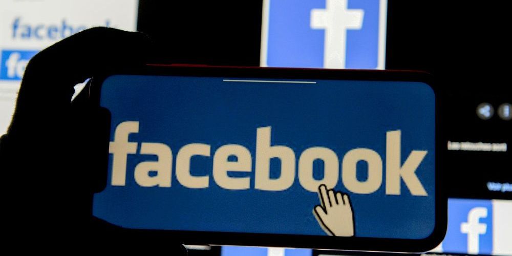 En del politikere i Folketinget har i en længere periode været meget aktive til at kommentere artikler på Facebook, hvilket har givet dem mange likes og kommentarer fra andre brugere.