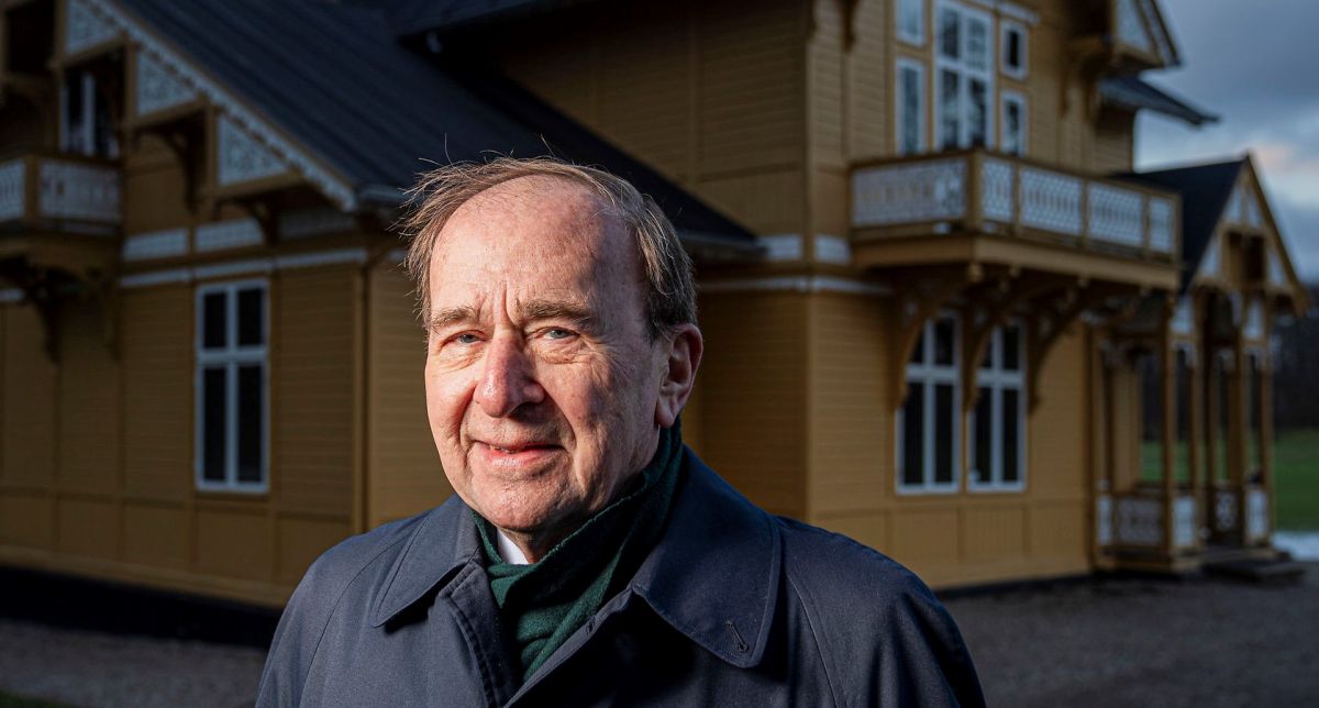 Samarbejde med andre politikere og politikudvikling nedefra. Det er noget af opskriften på succes som lokalpolitiker, mener afgående borgmester Hans Toft (K).