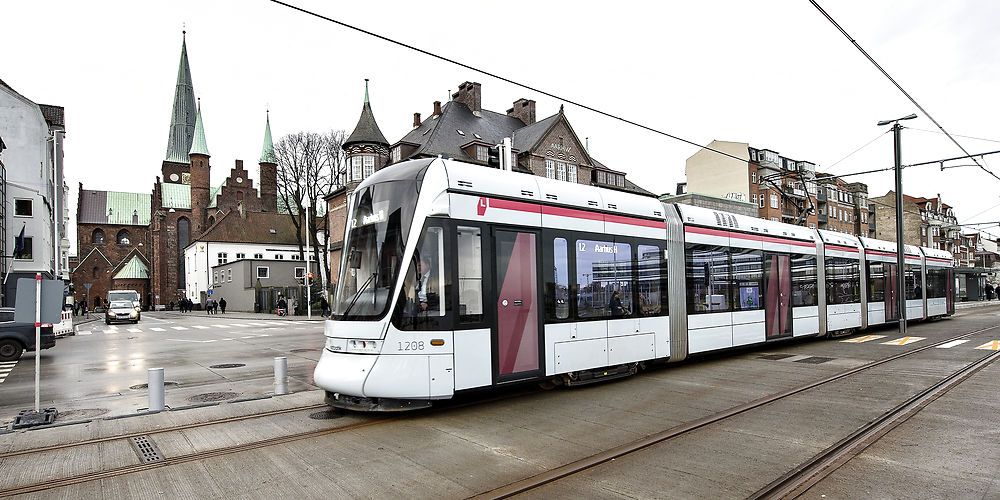 Aftalen om infrastruktur vil e investeirngerne i letbaner.