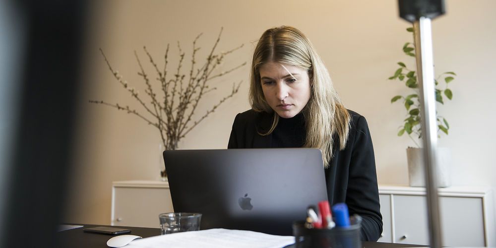 Holbæk Kommune med borgmester Christina Krzyrosiak Hansen (S) i spidsen er blandt de kommuner, som er på vej mod store budgetoverskridelser på det specialiserede socialområde i 2021. Derfor har kommunen igangsat en handlingsplan, der skal spare kommunen 21 millioner kroner i år.