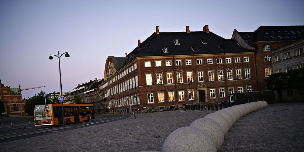 Alt tyder på, at der blive natteforhandlinger i Finansministeriet inden der indgås en økonomiaftale.