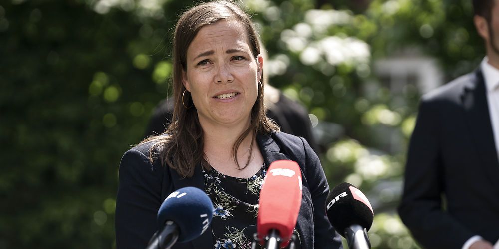 Blot tre dage efter indgåelsen af økonomiaftalen med kommunerne, hvor regeringen klart anerkender og støtter kommunernes behov for at prioritere på det specialiserede socialområde, siger social- og ældreminister Astrid Krag (S), at økonomiaftalen ikke vil medføre prioriteringer.