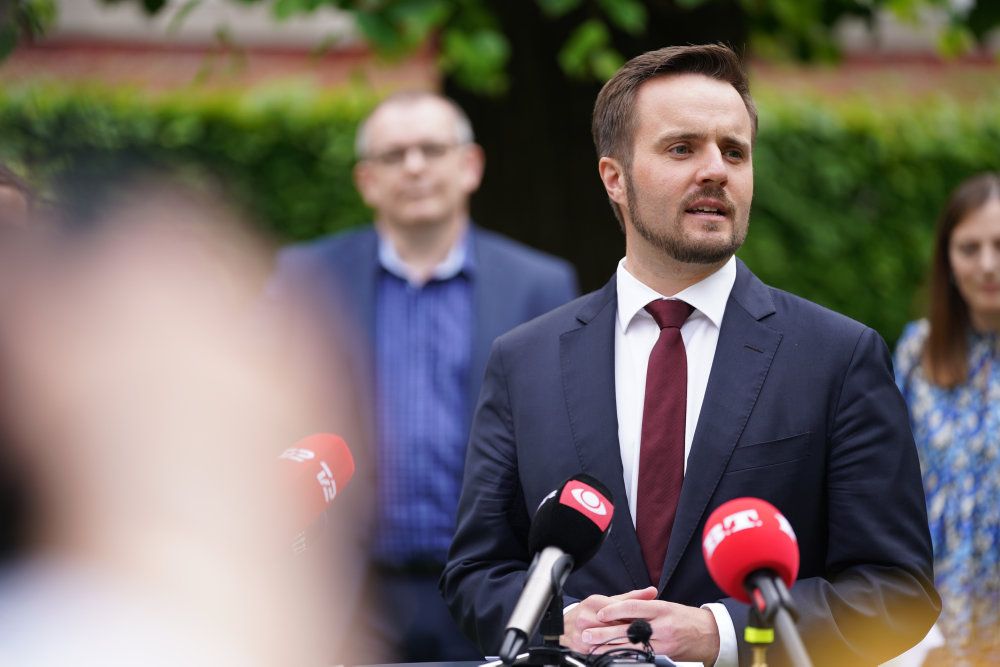 Erhvervsminister Simon Kollerup kunne fredag præsentere en sommer- og erhvervspakke.