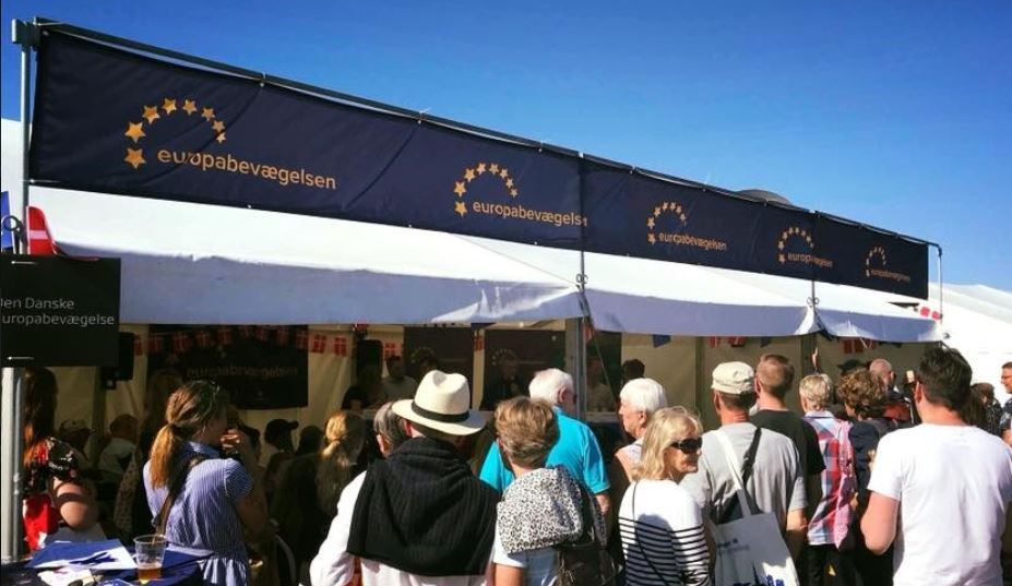 En storstilet folkemøde-agtig 'Festival of Europe' har skiftet direktøren ud efter kun et halvt år.
