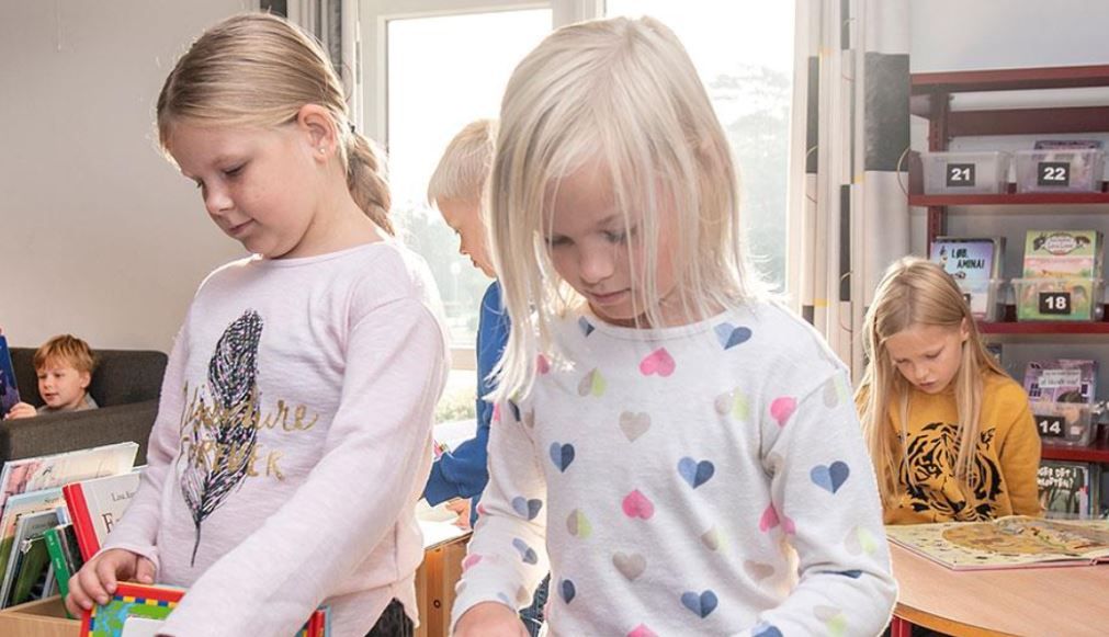 En stor del af eleverne i Esbjerg får en kortere skoledag efter sommerferien.
