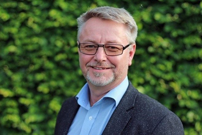 Lars Kirkegaard nåede lige akkurat ikke at fejre sit to-års jubilæum som fællesforvaltningsdirektør i Norddjurs Kommune.