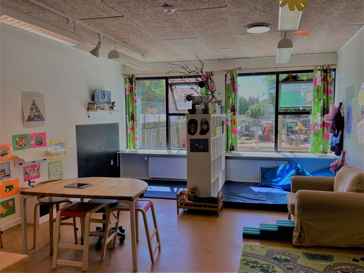 Børnehuset MarieKringlen består af en børnehave og en vuggestue, som ligger adskilt.