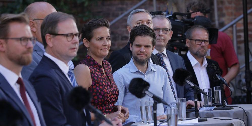 En ny infratstruktur-aftale for 161 milliarder kroner bliver fremlagt mandag formiddag. Et samlet Folketing står bag. -