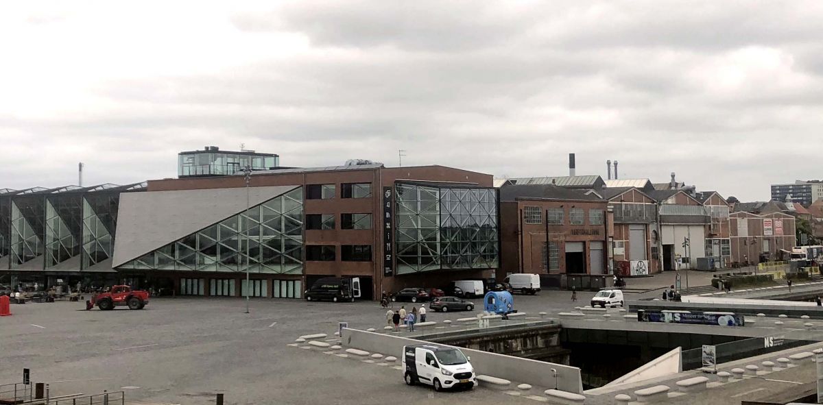 Aspiranterne får en introduktion til de lokale kulturinstitutioner: Kulturværftet, Værftshallerne, Museet for Søfart og m.fl., og de er også del af det kreative forløb, som de unge gennemgår.