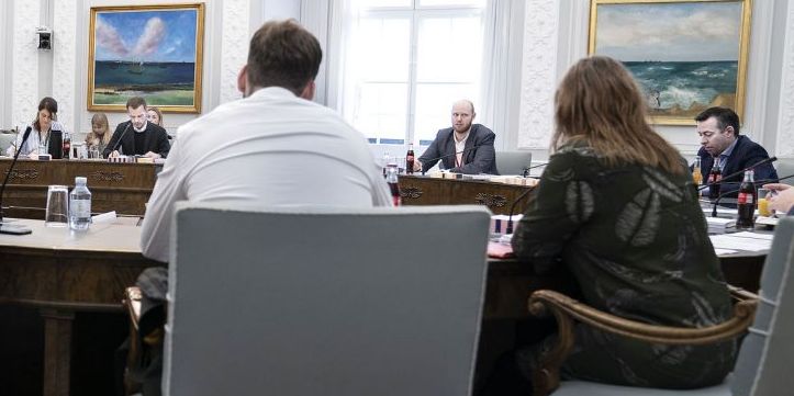 (Arkiv) Efterårets politiske forhandlinger står i kø. Beskæftigelses- og ligestillingsminister Peter Hummelgaard er allerede indkaldt til flere samråd i august og september.