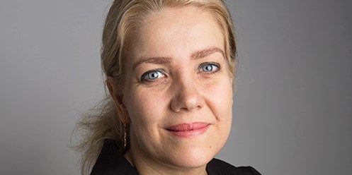 "At skære i dagpengene vil være en katastrofe for de unge, men beløbet, man hiver ind, batter jo ikke noget samfundsøkonomisk," siger Camilla Gregersen, formand for Dansk Magisterforening, til Venstres forslag om at skære i dimittendsatsen.