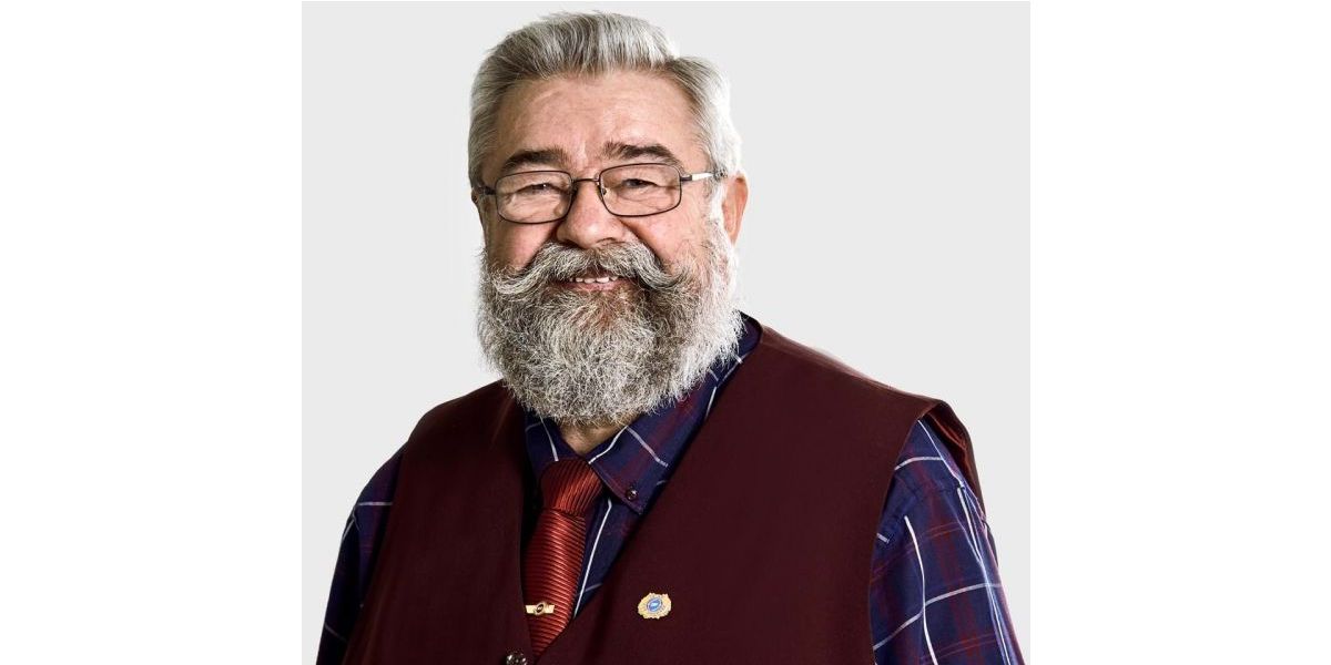 Byrådsmedlem og lokalformand for Dansk Folkrparti i Aarhus Kommune, Knud N. Mathiesen, siger, at alle støttekroner er betalt tilbage.