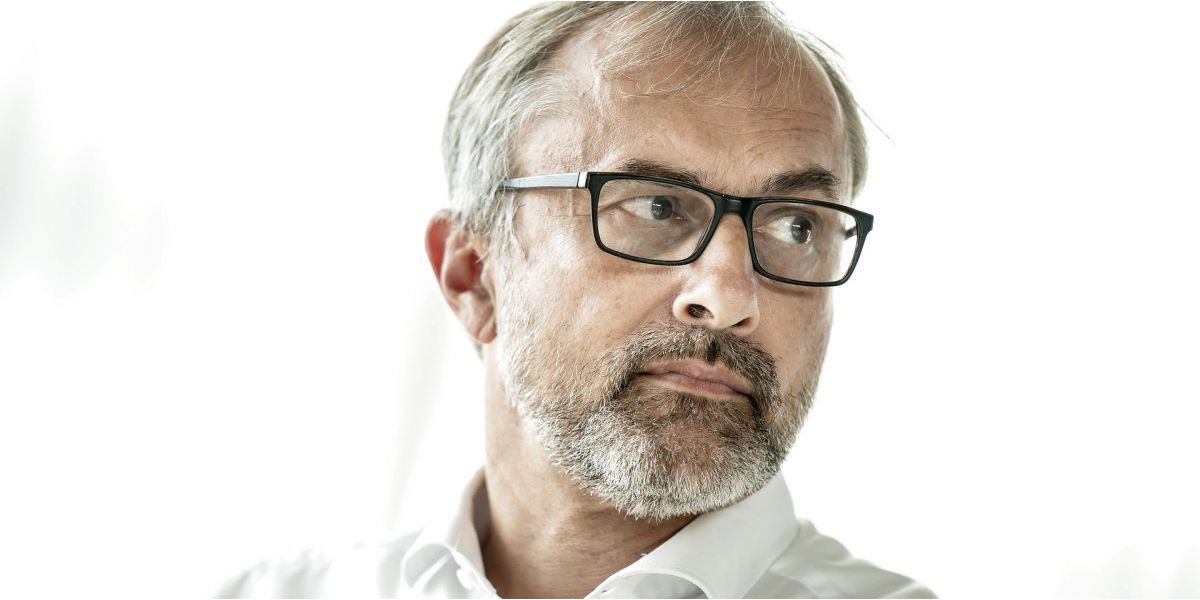 Høje-Taastrups borgmester, Michael Ziegler, råber nu op om hjælp til vaccineindsats.