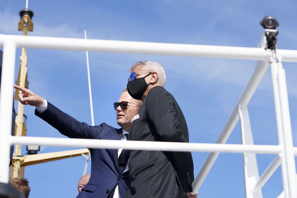 Indiens udenrigsminister, Subrahmanyam Jaishankar, var med sin danske kollega, Jeppe Kofod, på en sejltur for at se på havvindmøller lørdag.