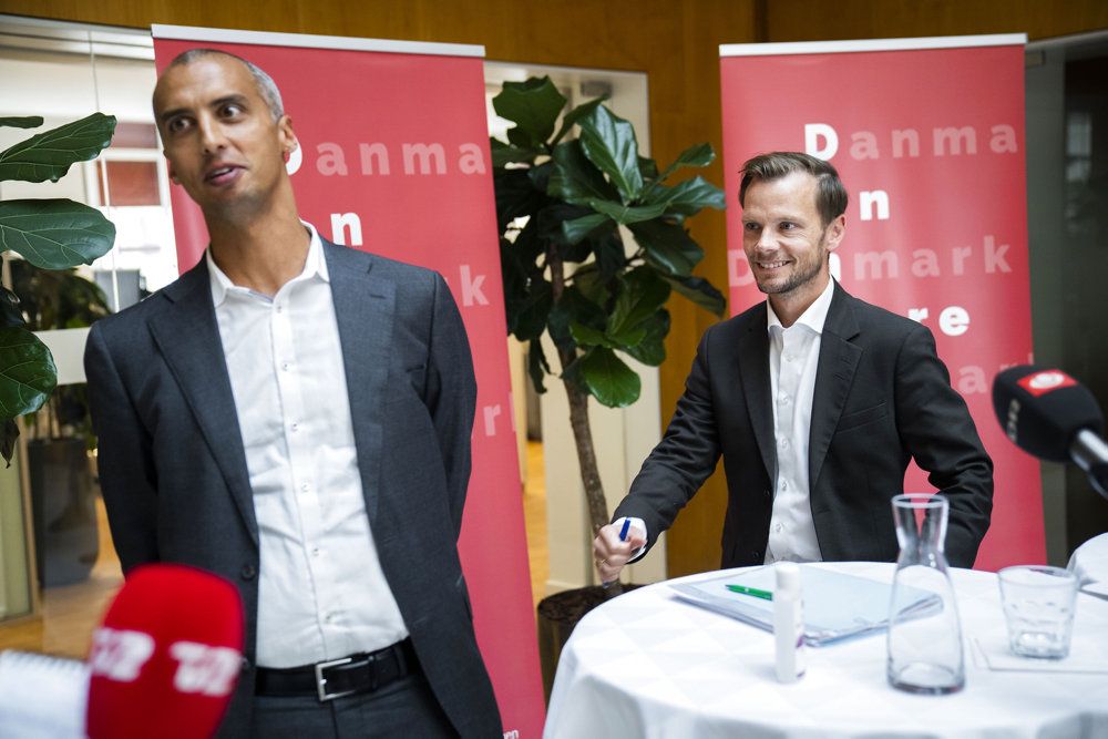 Udlændinge- og integrationsminister Mattias Tesfaye (S) og beskæftigelsesminister Peter Hummelgaard (S) fortalte onsdag uddybende om det reformudspil, som regeringen præsenterede tirsdag.