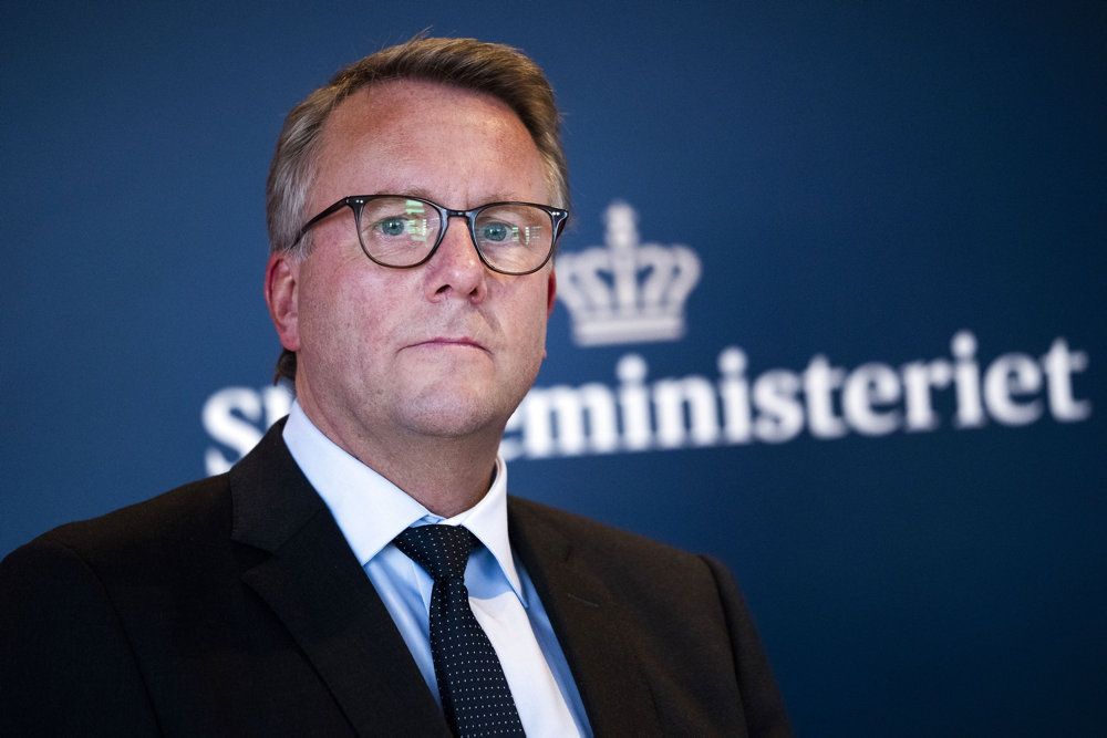 Skatteminister Morten Bødskov (S) slår fast, at inddrivelsen af danskernes gæld er ved at komme på rette spor. Han afviser at afskrive en stor klump gæld, selv om det ville gøre det lettere at komme videre. i Stedet skal er skrues op for inddrivelsen af gæld. (Arkiv)