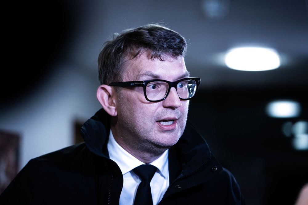 Venstres chefforhandler ved landbrugsforhandlingerne, Troels Lund Poulsen, afviser at være med i en klimaaftale for landbruget med et bindende klimamål, hvis ikke der kommer flere penge til den grønne omstilling. (Arkivfoto).