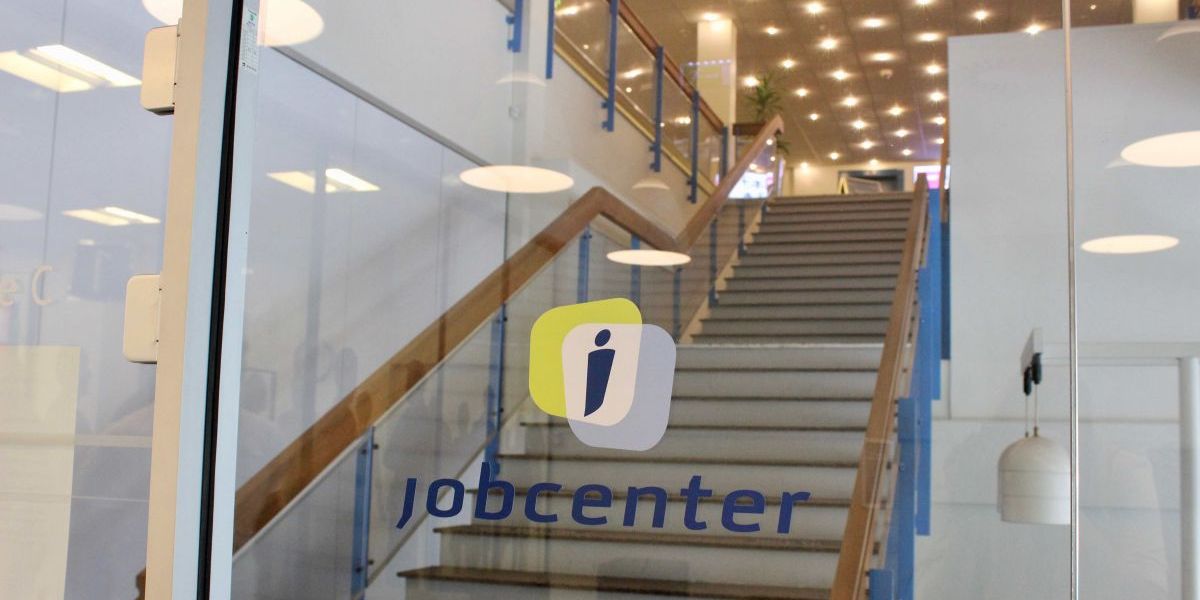 Regeringen vil igen hente penge til nyt politisk initiativ ved at spare på de kommunale jobcentre.