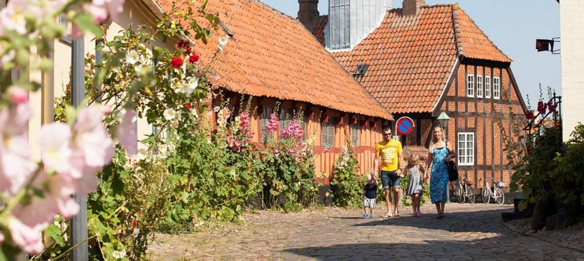 Ebeltoft i Syddjurs Kommune er en af tre nominerede til Byplanprisen 2021.