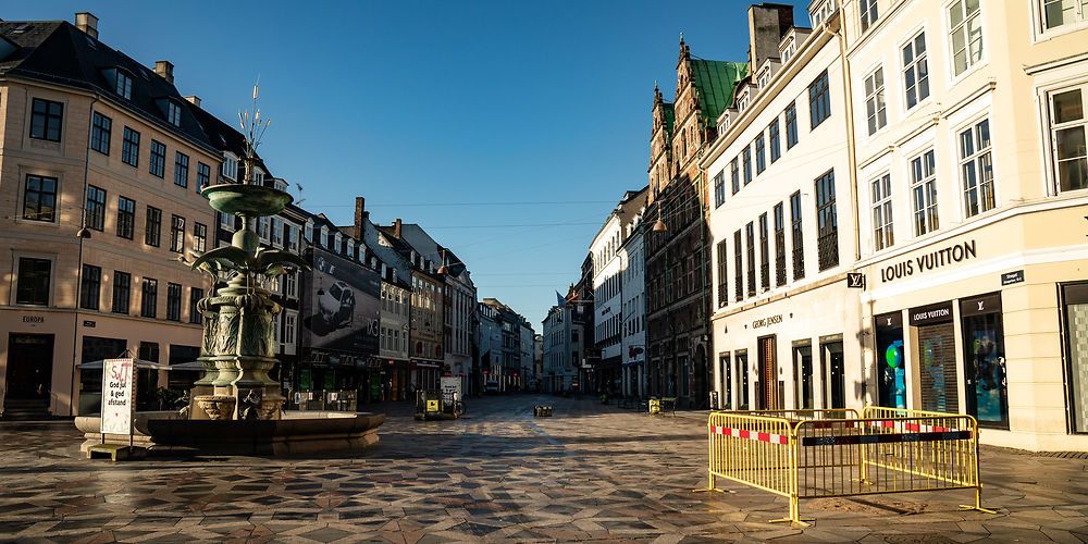 Strøget i København lå øde hen i store dele af 2020, og i alt skrumpede økonomien i landsdelen Byen København med 4,4 procent. Dermed var det den hårdest ramte landsdel.