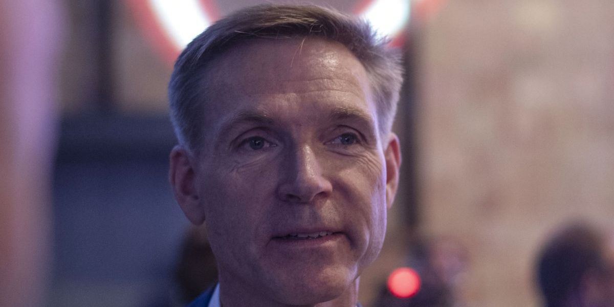 Formand for Dansk Folkeparti Kristian Thulesen Dahl mener, at regeringen gøgler med ord for at få sundhedsudspil til at virke større, end det er.
