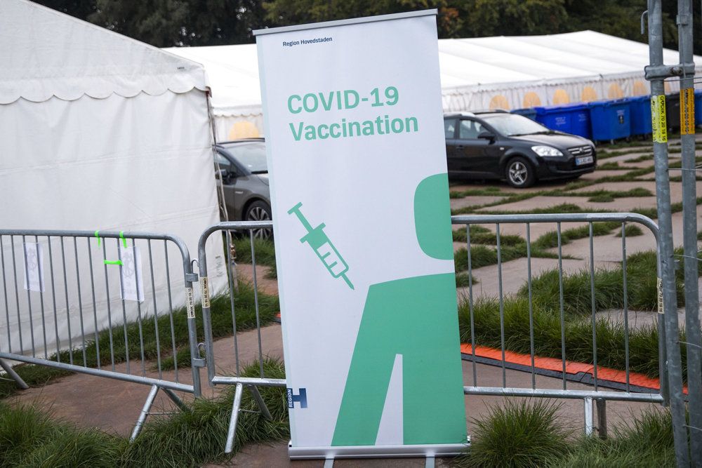 85,71 procent af de borgere, der er inviteret til vaccination mod covid-19, har takket ja til tilbuddet. Derudover har 1,3 procent fået første stik. Sundhedsmyndighedernes mål er 90 procent. (Arkivfoto)