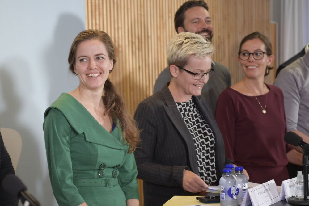 Børne- og undervisningsminister Pernille Rosenkrantz-Theil (S) har sammen med partierne bag folkeskoleforliget fredag præsenteret en aftale, der blandt andet indeholder et revideret system for test i folkeskolen.