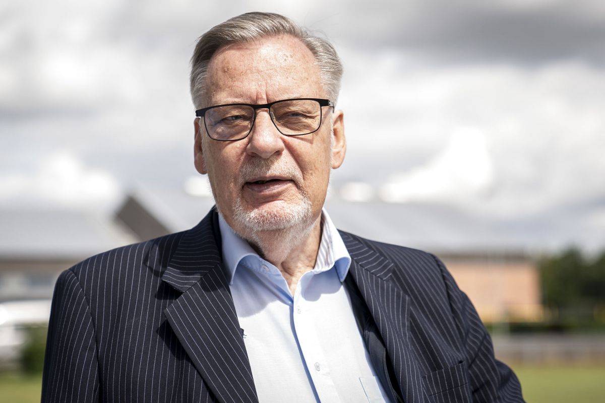 TV-Ishøj er kommunalt ejet og drevet, men det vil Enhedslisten nu ændre på, da borgmester Ole Bjørstorp (billedet) optræder alt for ofte, mener partiet.