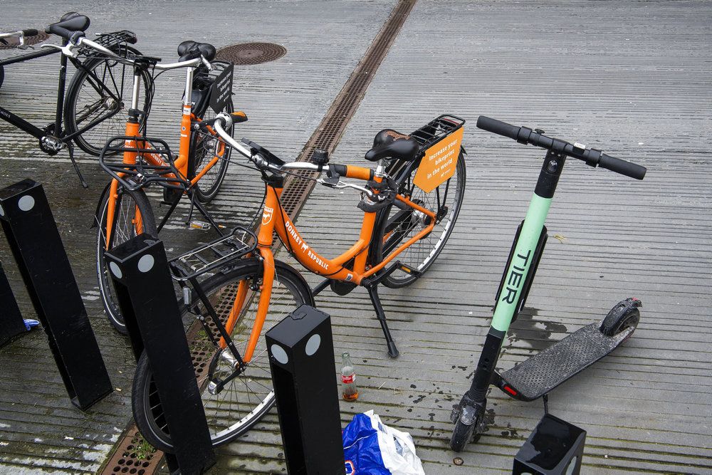 Elløbehjul som det til højre i billedet vil snart kunne ses i Københavns gader igen.