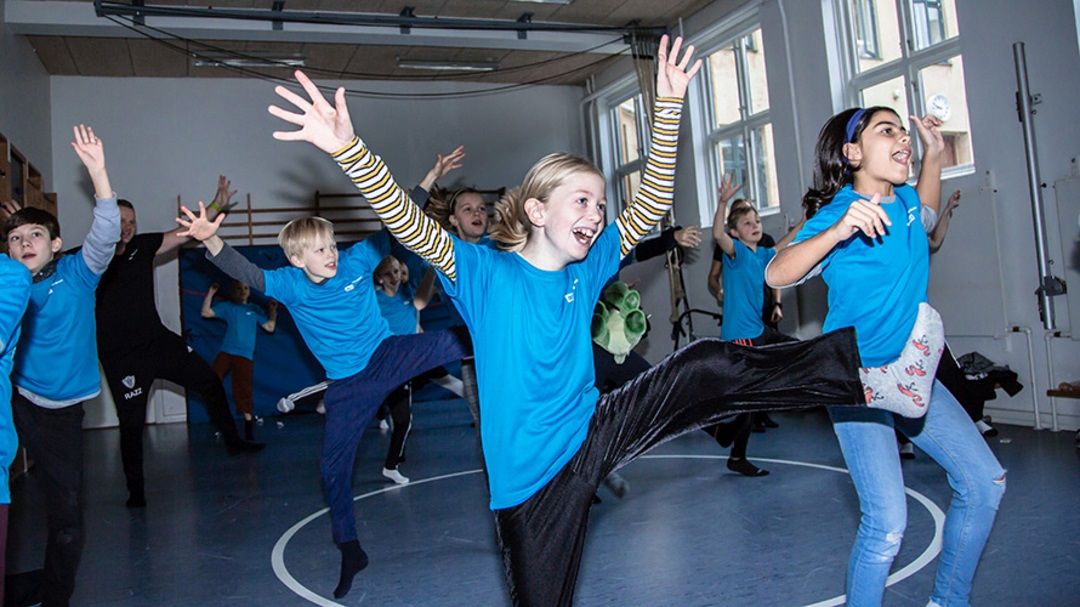Flere børn og unge skal hjælpes i gang med den rigtige fritidsaktivitet i Holstebro Kommune.