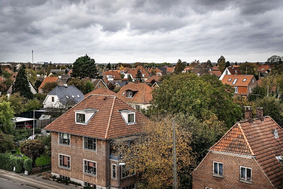 Samsø, Læsø, Furesø, Ishøj og Ringsted kommuner mangler flest huse til salg sammenlignet med for et år siden. I den anden ende af skalaen ligger Halsnæs, Mariagerfjord, Tårnby, Fanø og Norddjurs.