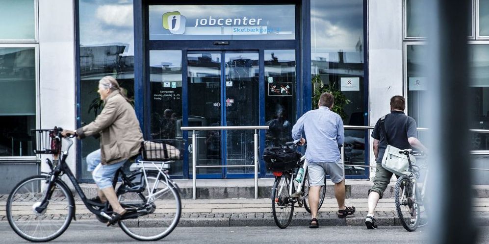 Antallet af lønmodtagere er steget til rekordmange personer, viser nye tal fra Danmarks Statistik.