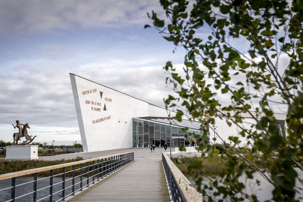 Arken i Ishøj var i 2020 det museum med sjette flest besøgende. En gruppe medarbejdere retter nu kritik af arbejdsklimaet, skriver Jyllands Posten.
