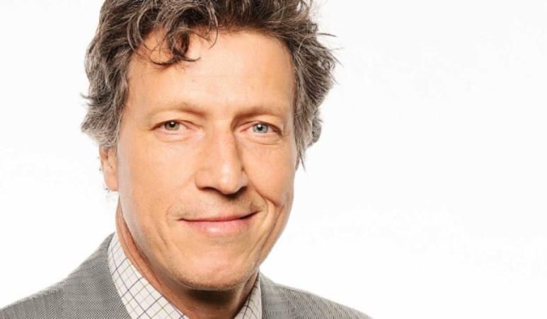Sorøs tidligere kommunaldirektør, Søren S. Kjær, havde blandt andet brugt kommunens kreditkort til at betale for en koncert i den amerikanske by Nashville, en middag for seks på en restaurant i USA og en teaterbillet Danmark.