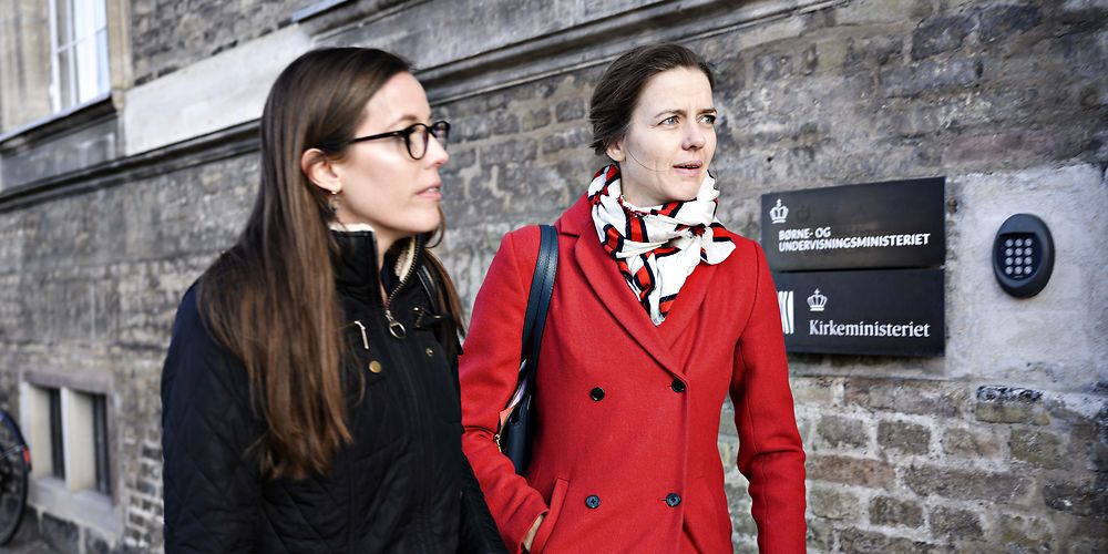 Hverken Mai Mercado (K) eller Ellen Trane (V) ønsker at prioritere klasseloft højt i forligskredsen. De vil i stedet have fokus på at gøre noget ved inklusionen. Det kan betyde, at finanslovens hensigtserklæringer ikke bliver realiseret.