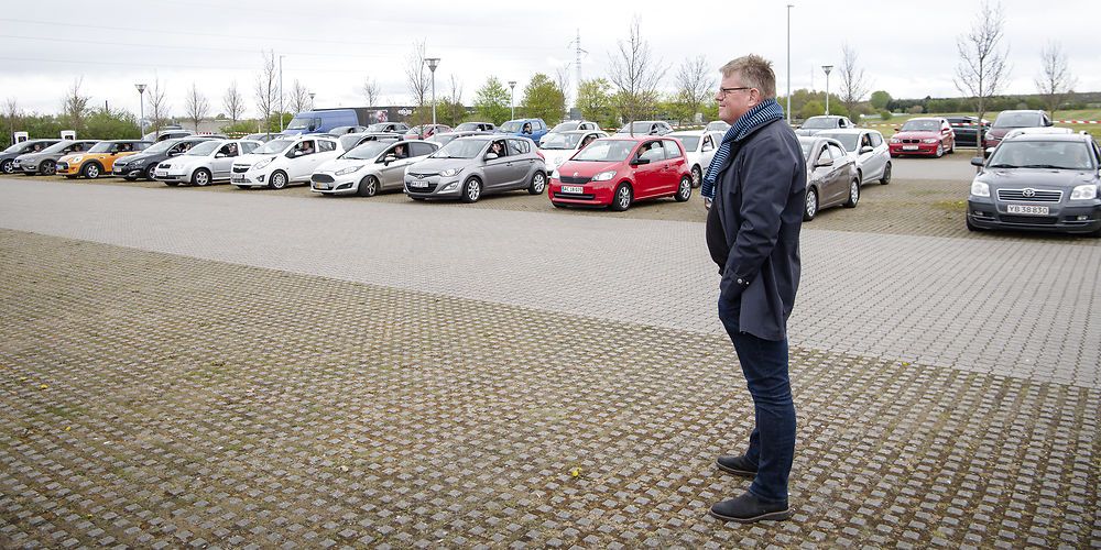 Borgmester Torben Hansen (S) fra Randers afviser meget klart, at det er muligt at spare så meget på konsulenter, som KL har lovet regeringen i økonomiaftalen.