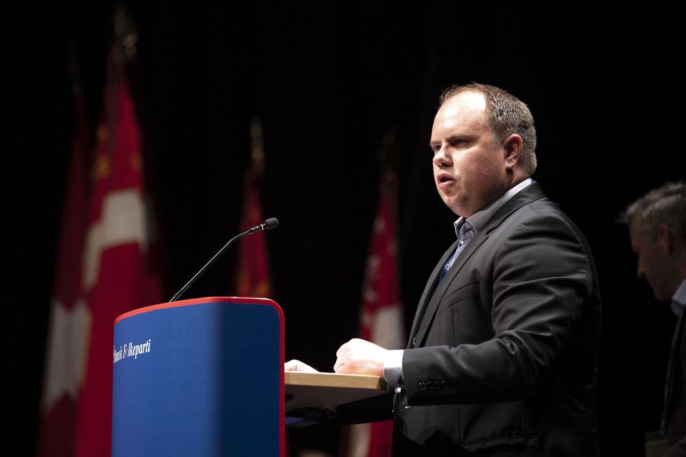 Det tidligere folketingsmedlem for Dansk Folkeparti vil melde sit kandidatur til formandsposten en af de kommende dage, erfarer Ritzau. (Arkivfoto)