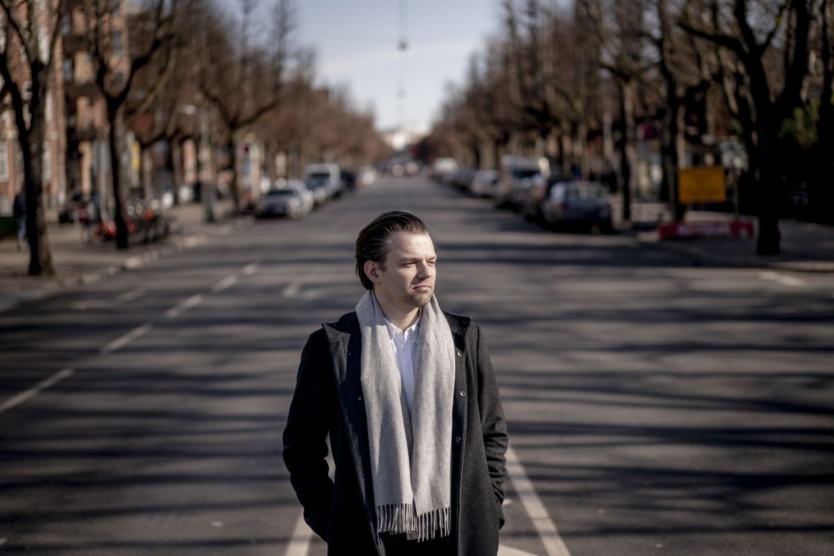 Man kan sagtens være borgmester i en tætbefolket bykommune som Frederiksberg uden at have en borgmesterbil. Det mener borgmester Michael Vindfeldt (S).