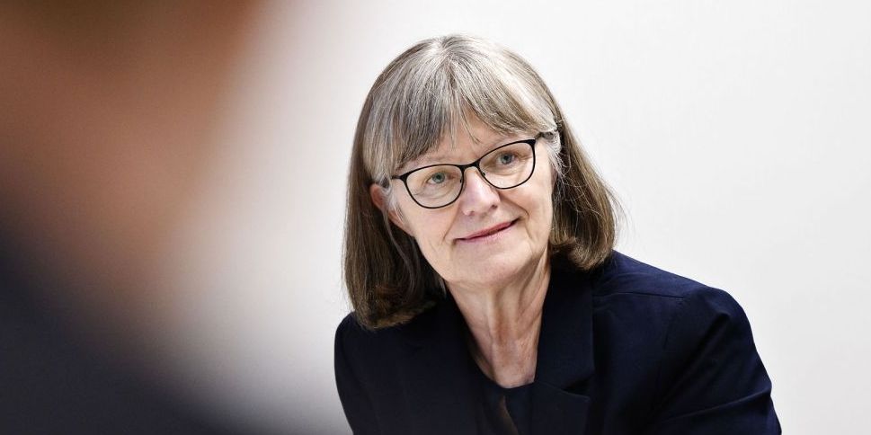 (Arkiv) Formand for Reformkommissionen Nina Smith til pressebriefing i maj 2021 om kommissionens første publikation 'Erkendt, forsøgt løst, uløst,' der handler de største udfordringer for at få alle i arbejde.