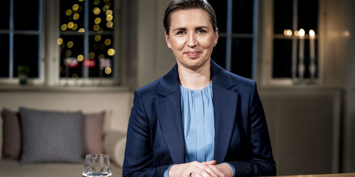 Små børn, skolebørn og ældre skal have en hverdag, hvor kommunernes ansatte skal bruge mindre energi på bureaukrati og registreringer og mere tid på borgerne, mener statsminister Mette Frederiksen (S).