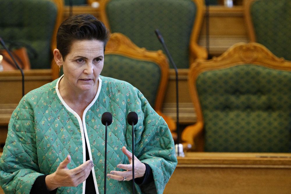 Pia Olsen Dyhr (SF) under spørgetime med statsministeren i Folketingssalen på Christiansborg. Hun forhandler i øjeblikket med regeringen om at øge arbejdsudbuddet.