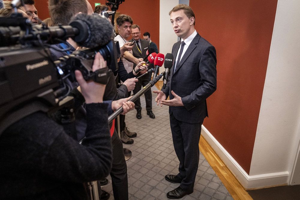 Morten Messerschmidt havde første gruppemøde som DF-formand tirsdag.