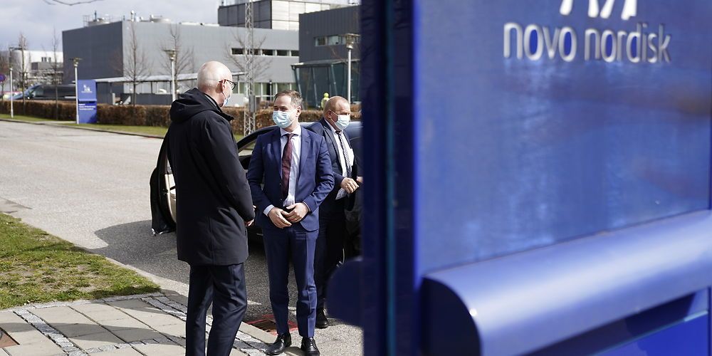 Finansminister Nicolai Wammen (S) kan blandt andet takke medicinalfirmaet Novo Nordisk med hovedsæde i Kalundborg for, at nedgangen i Danmarks BNP ikke var på mere end 2,1 procent i 2020.