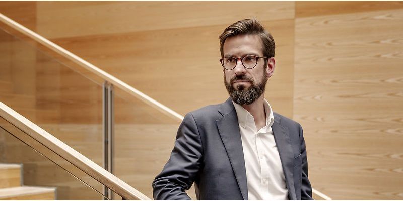 KL vil have ældrelov tænkt sammen med ny sundhedsreform, da de ældre som kræver pleje i kommunerne ofte har sundhedsudfordringer oven i. Det holdt de et hastewebinar om i går (torsdag), hvor over 500 deltagere deltog.