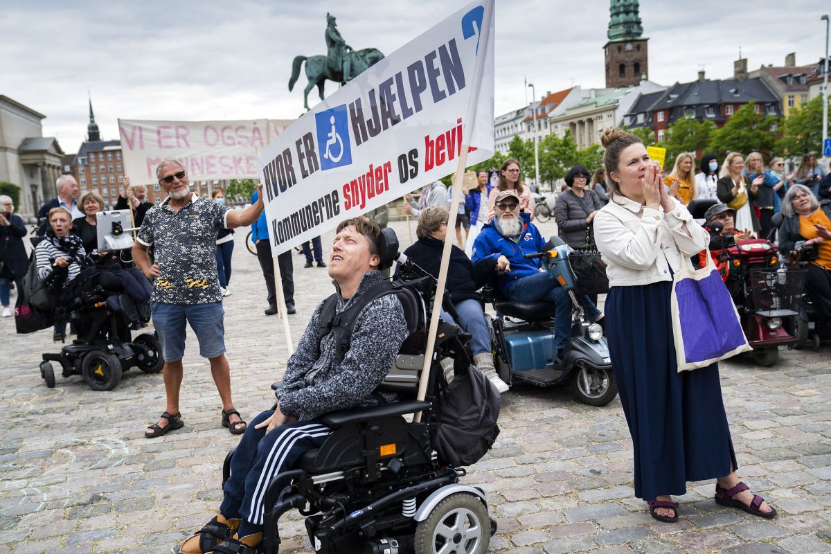 For to år siden undersøgte Ankestyrelsen 30 kommuner for, hvorvidt de havde handlet lovligt i deres brug af private handicapkonsulenter. (arkivfoto)