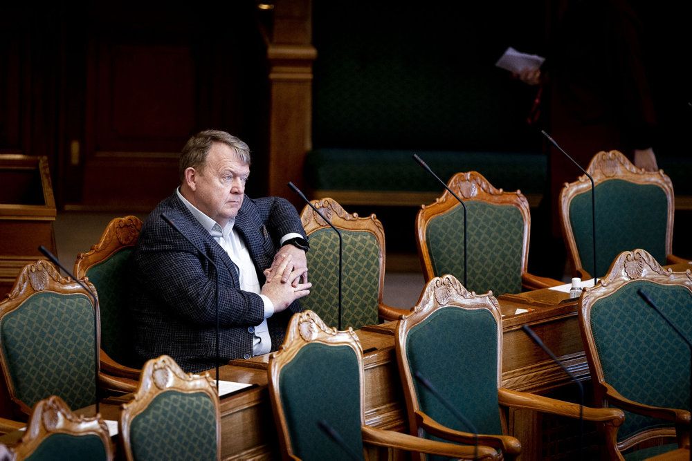 Moderaterne har ifølge Lars Løkke Rasmussen som mål at favne midten i dansk politik for at holde yderfløjene fra indflydelse. (Arkivfoto).