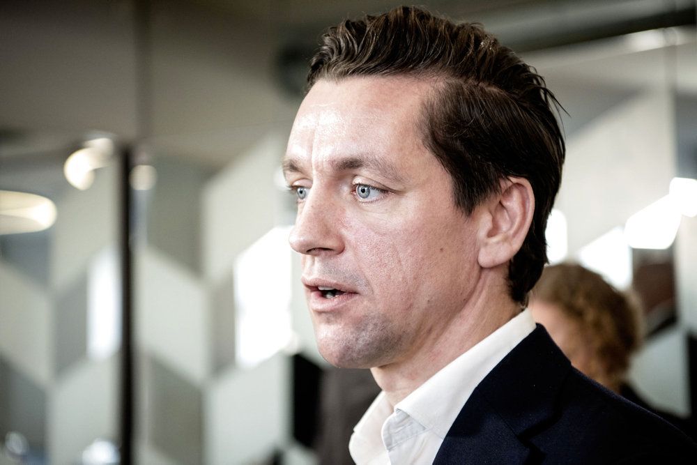 Der er ingen vej udenom. Indenrigs- og boligminister Kaare Dybvad Bek (S) vil arbejde på, at ukrainere på flugt kan indkvarteres i udsatte boligområder alligevel. (Arkivfoto).