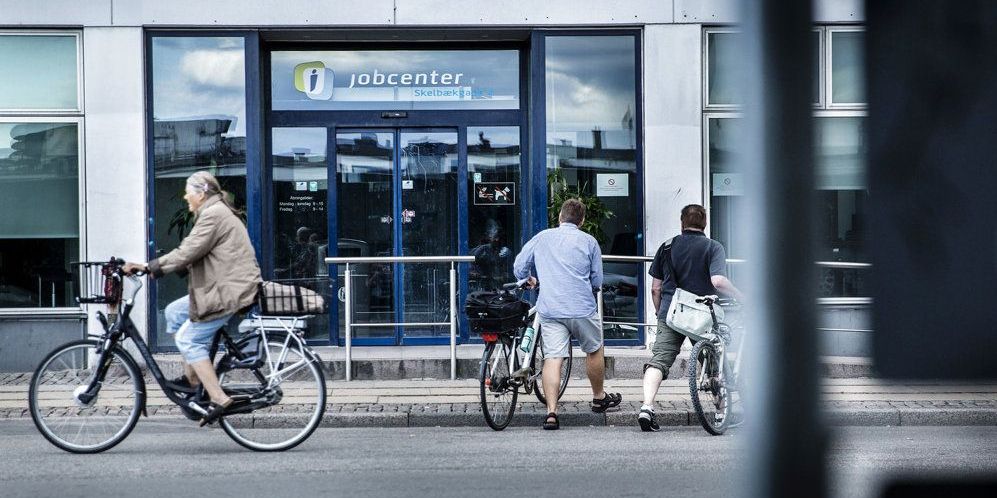 Ledigheden er igen faldet, efter at den kortvarigt steg. (Arkivfoto).