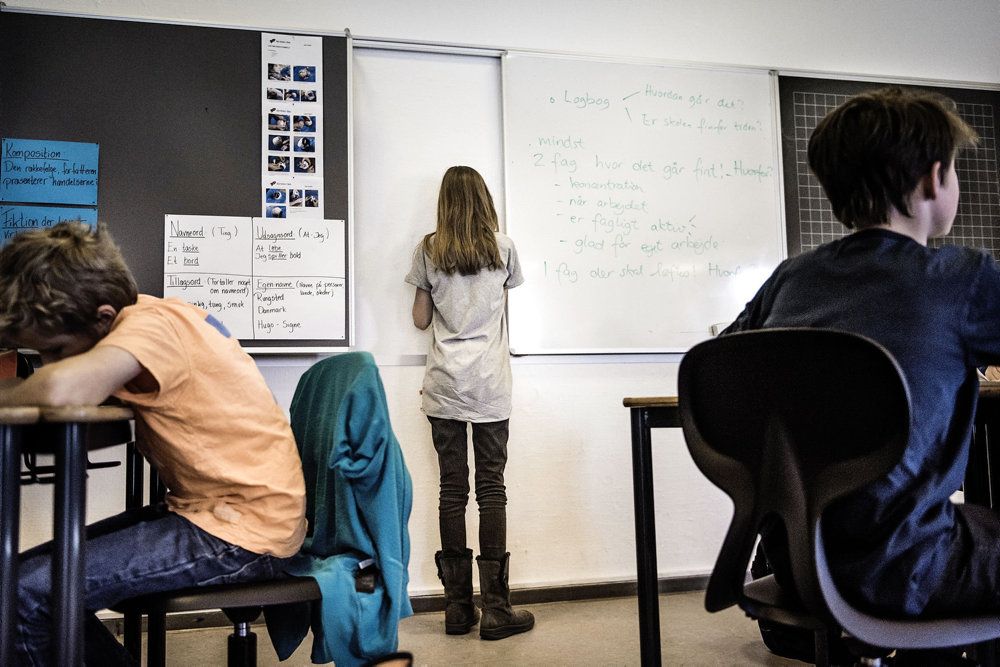 Dårligt indeklima hæmmer børns indlæring og koncentration. Trods stort fokus er problemet ikke blevet mindre de seneste 13 år.
